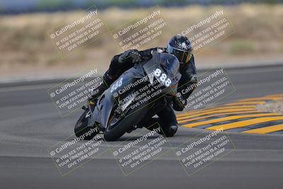 media/Sep-11-2022-SoCal Trackdays (Sun) [[81b7e951af]]/Turn 16 (945am)/